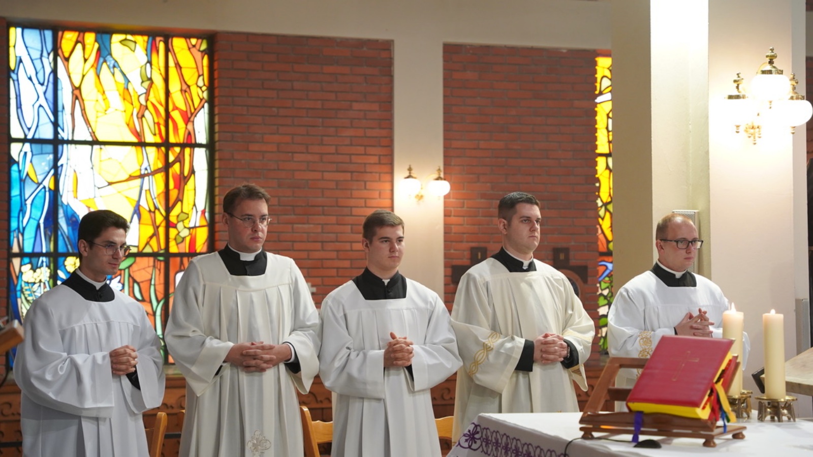 Podjela službe akolitata u Otoku 04