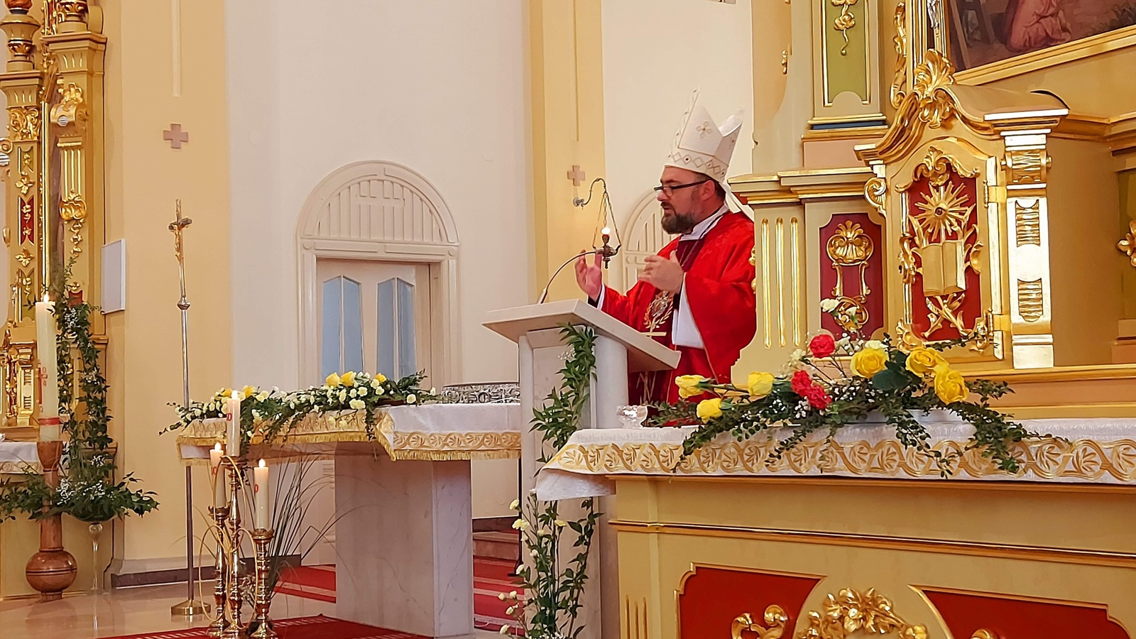 Vladika Stipic na zlatnim zavjetim u Samostanu 03