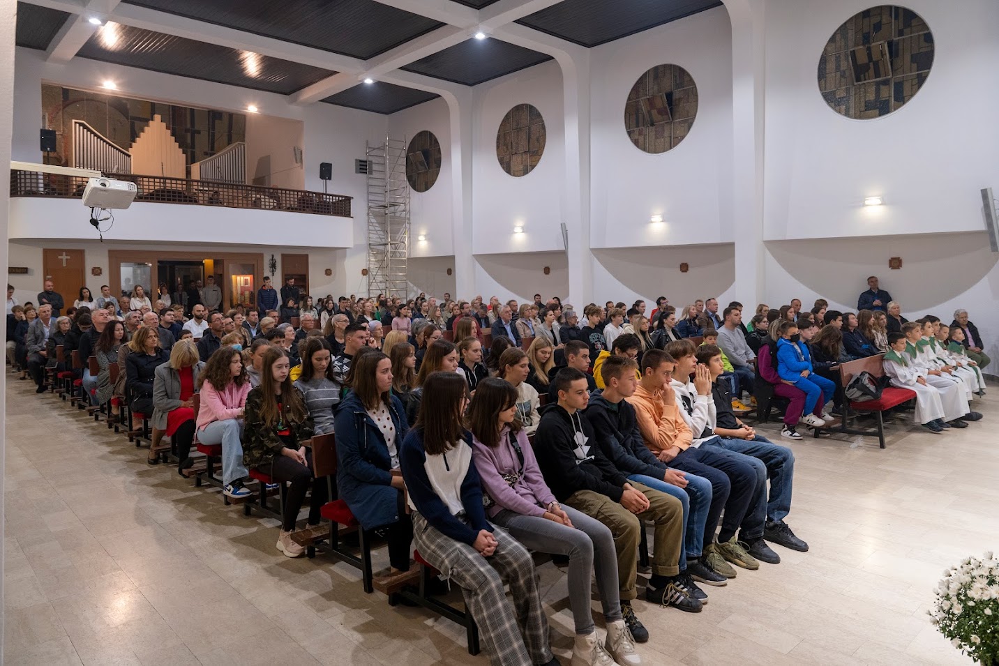 Kardinal blagoslov župne kuće 3