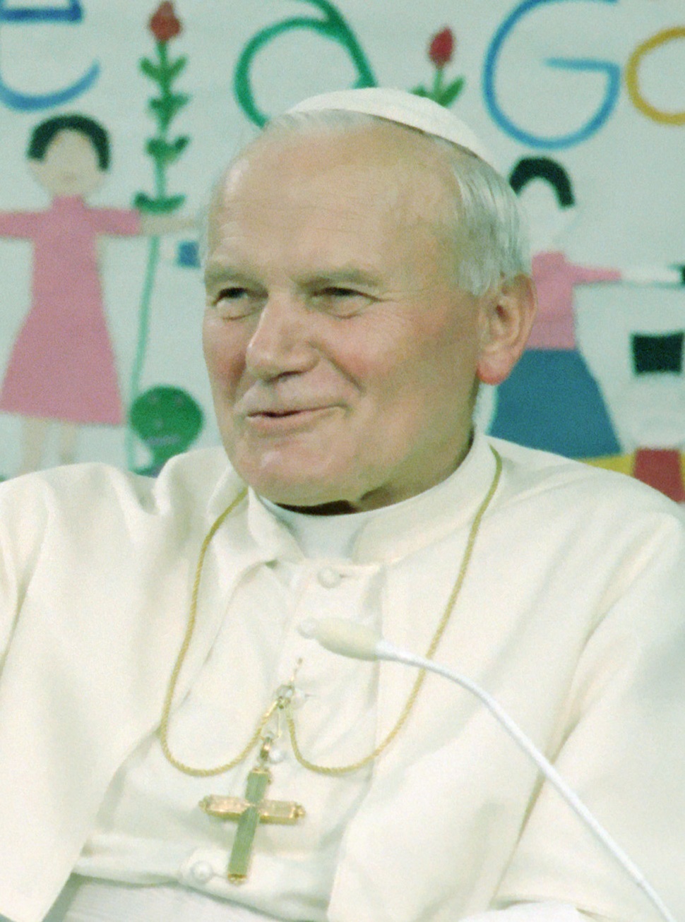 Nancy Reagan and Pope John Paul II cropped