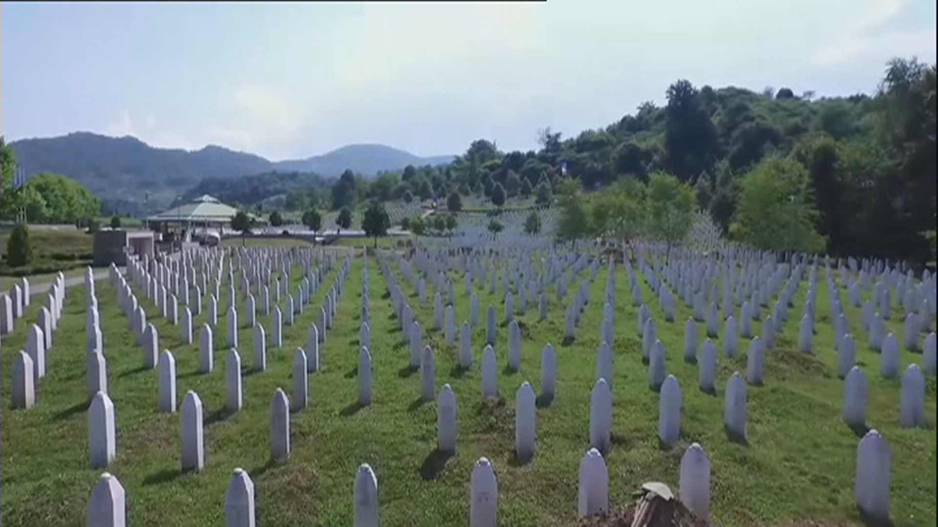 srebrenica grobovi